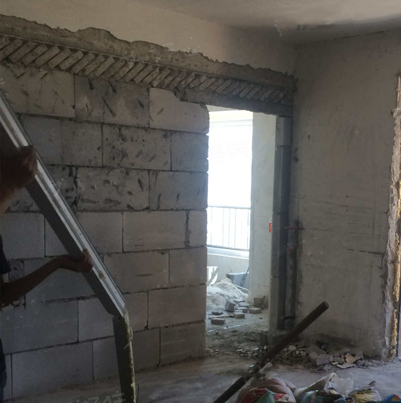 爲什麼(me)牆上會(huì)有裂縫？ 成(chéng)都(dōu)裝修公司推薦排名