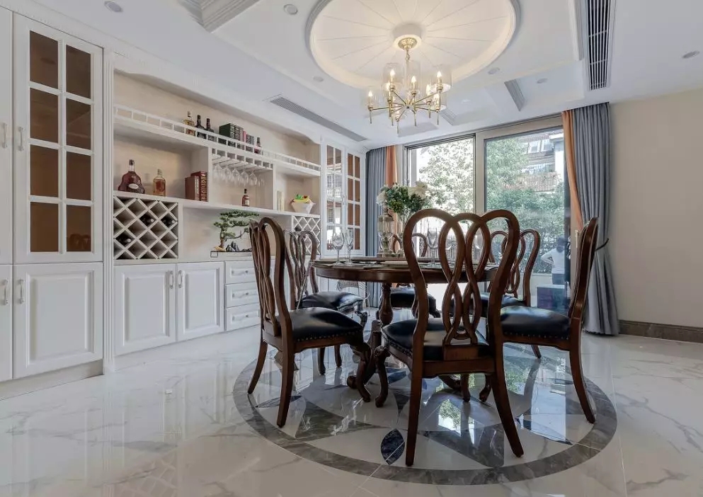 成(chéng)都(dōu)别墅裝修